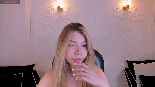 TiffannySins webcam