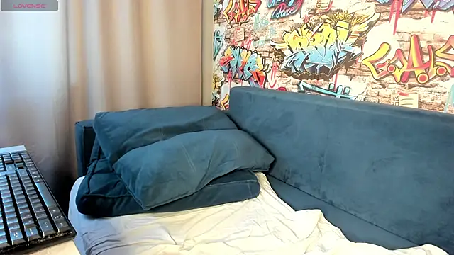 Kira_Be11 webcam