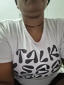 simran_khan90 webcam