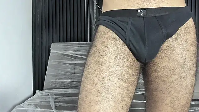 LucasThomson_ webcam