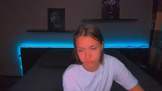 AlexaBarkley webcam
