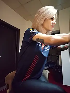 TiffanyMaze webcam