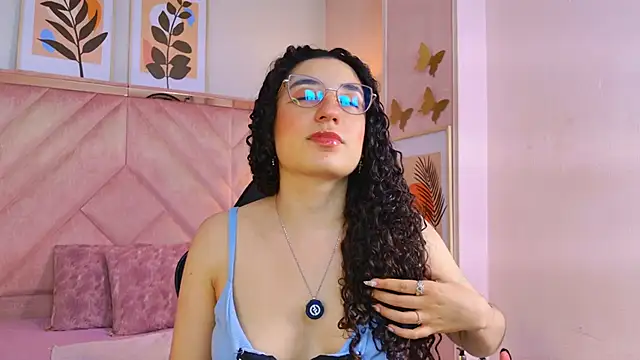 DemiJones_ webcam