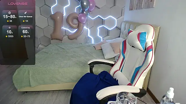 aliicemeow webcam