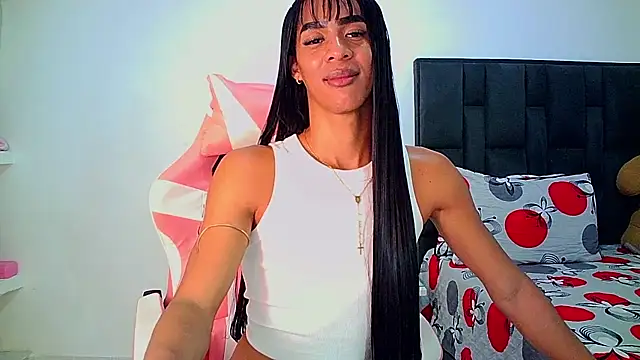 carmen14 live cam on StripChat
