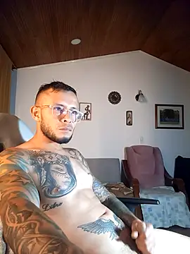 sebastian_horny webcam