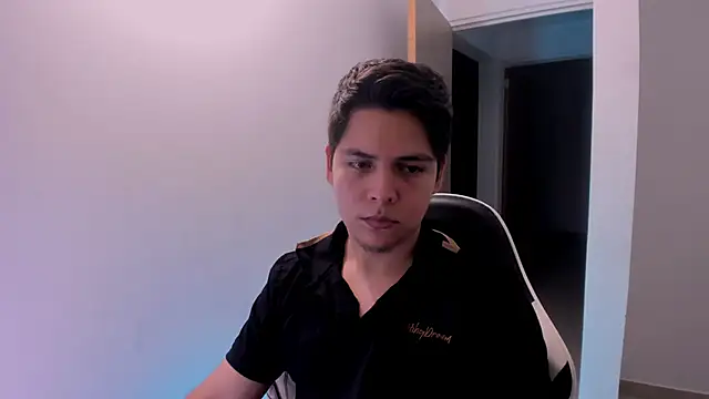 Asta_YunoXXX webcam
