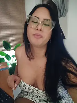 Rashell-Zepol webcam