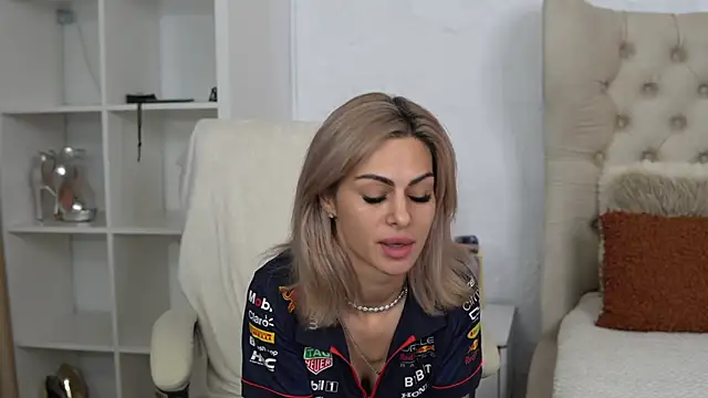 TiffanyMaze webcam