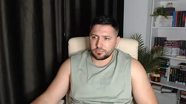 Gold_Alpha_Boy webcam