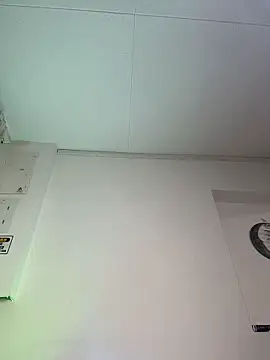 baby_akuma webcam