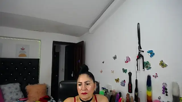 mature_bigboobs10 webcam