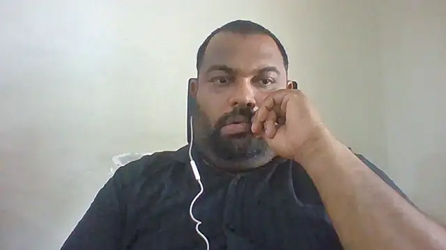 FatCockBoySL live cam on StripChat