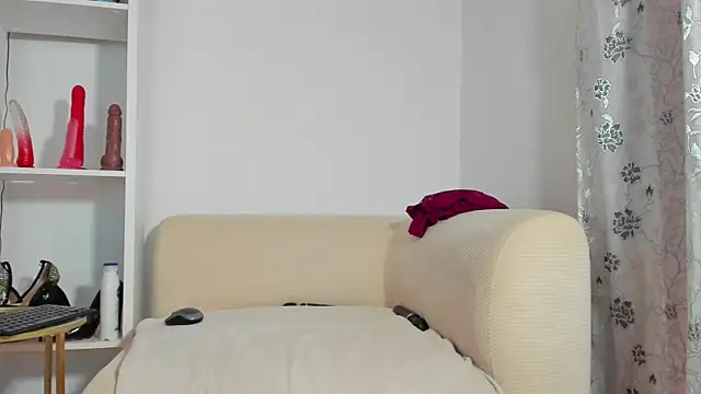anisialuna_ - Anisialuna_'s free webcam - UK Sex Cams