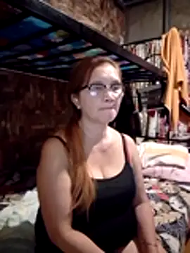 sexyhottmom - SexyHottMom's free webcam - UK Sex Cams