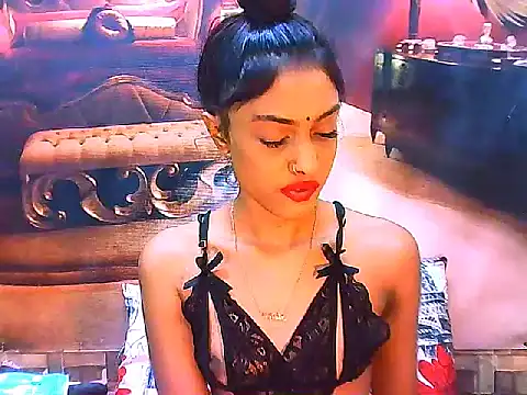 IndianPretty14u2Luv webcam