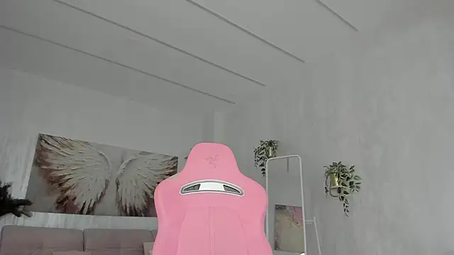 tiffanyhouston_ (F young) - Squuuirttt in ticket