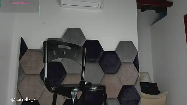Latrellx7 webcam