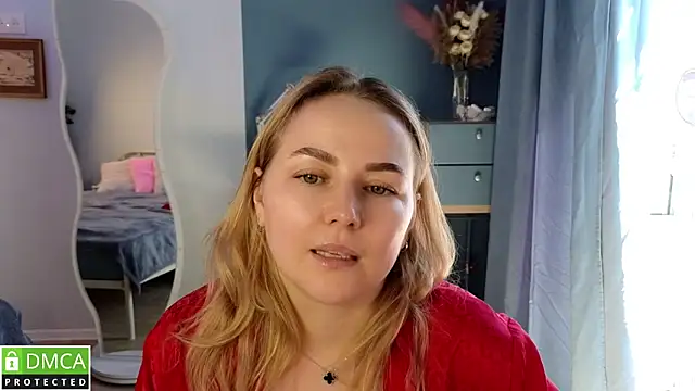Mira_Mermayd live cam on StripChat