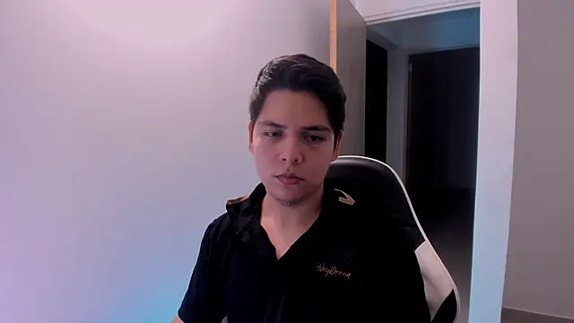 Asta_YunoXXX webcam
