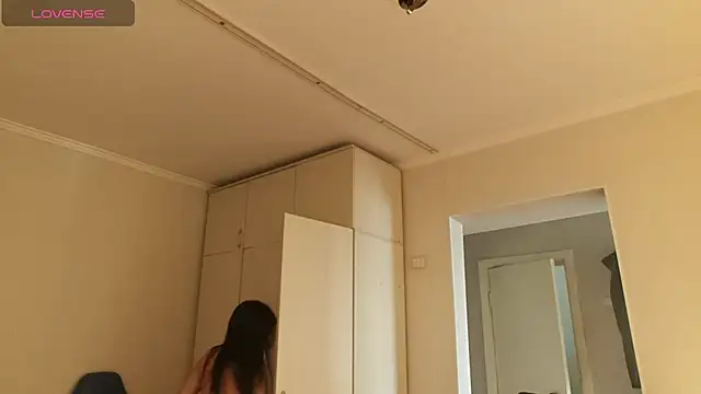 MissValday webcam