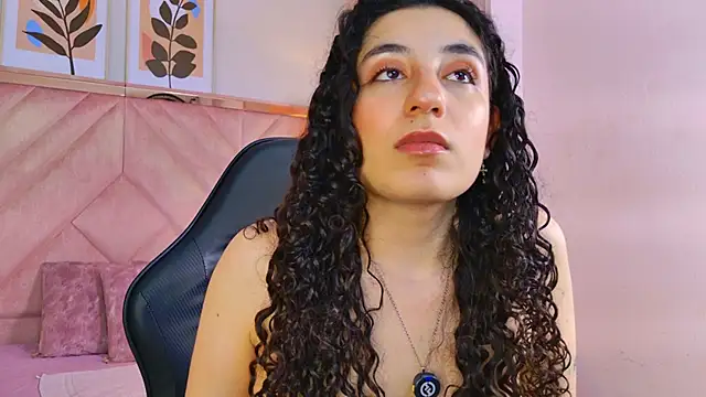 DemiJones_ webcam