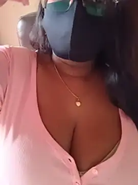 poojag_2 - Poojag_2's free webcam - UK Sex Cams