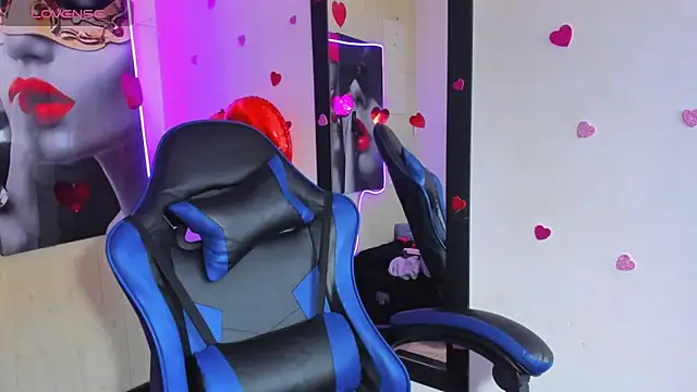 dolly_boob