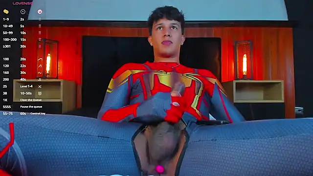 Leo_Savage_ webcam