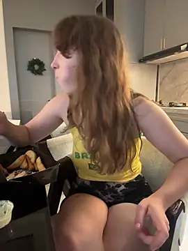 Sarahhh_xxx webcam