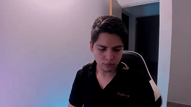 Asta_YunoXXX live cam on StripChat
