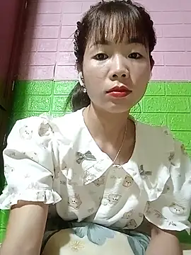 AmyLinee01 webcam