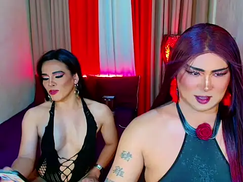 Wildest_Slave_Huntress webcam