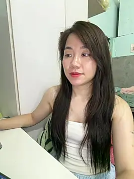 Amy8386 live cam on StripChat
