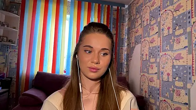miss_blessnyth (F teen) - make a big heart<3