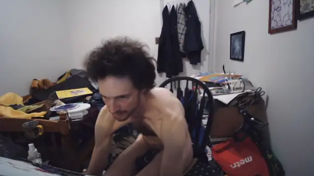 JohnnyMoves webcam