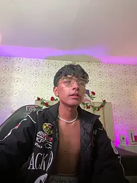 osamu_tay webcam