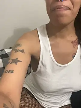 Desirae_Luciano