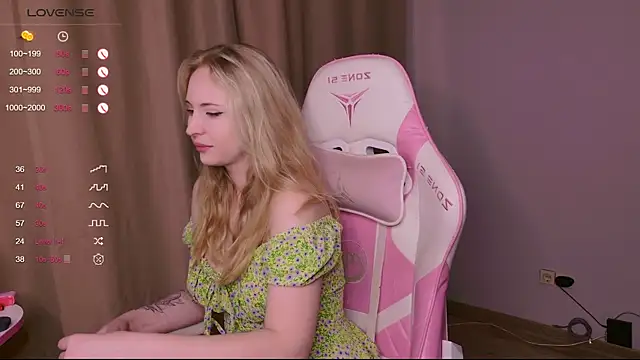 lilMelaniloveis webcam