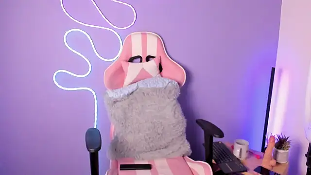 NinaAngel6