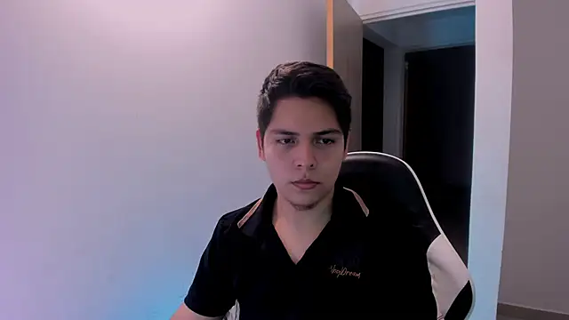 Asta_YunoXXX webcam