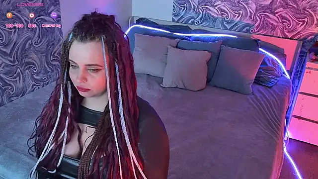 Miss_Maya_Mils webcam