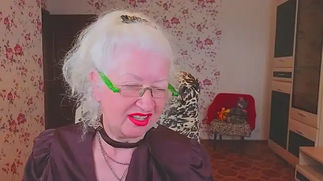 Maya_Mayflower webcam