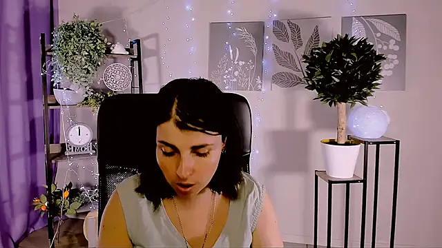 MartaEdams webcam