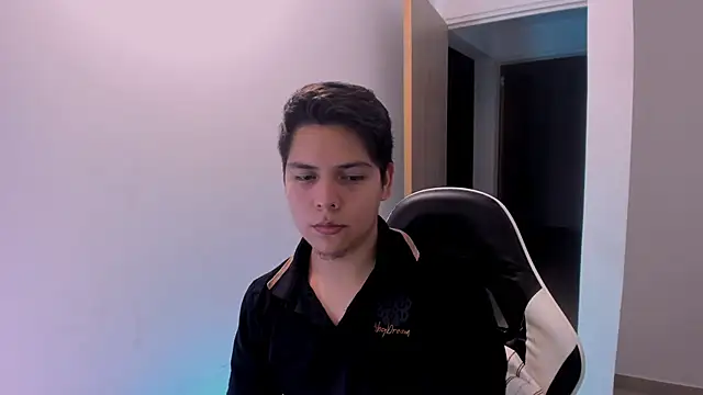 Asta_YunoXXX webcam