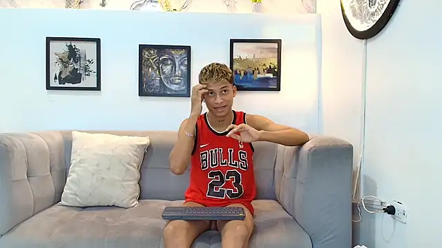 GOLD_BOYS webcam
