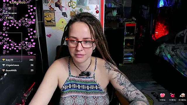 LisaFoxy_y webcam
