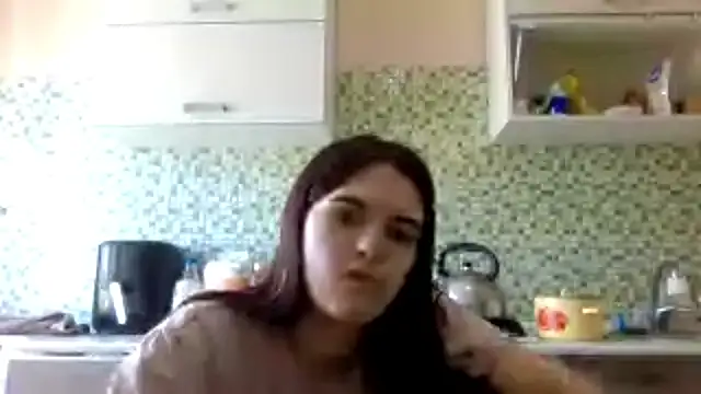 KikiAmino webcam