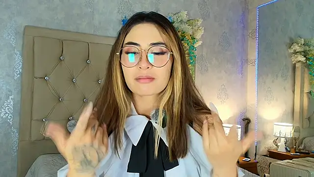 nini_love01 webcam