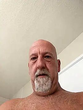 Yankeedave420 webcam